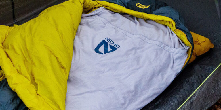 Read more about the article NEMO Tracer Blaze Sleeping Bag Liner Review