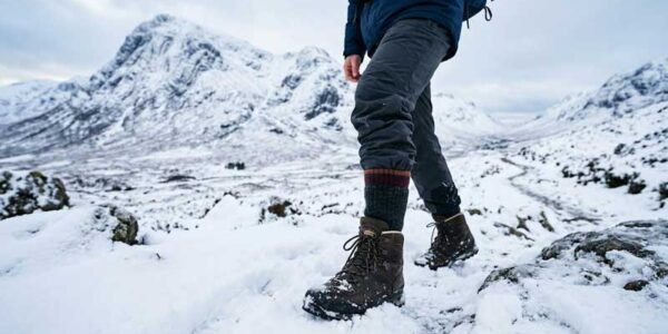 Best Thermal Socks for Extreme Cold UK